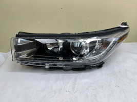 2017 2018 2019 TOYOTA HIGHLANDER HALOGEN LED FRONT LEFT OEM HEADLIGHT - £104.16 GBP