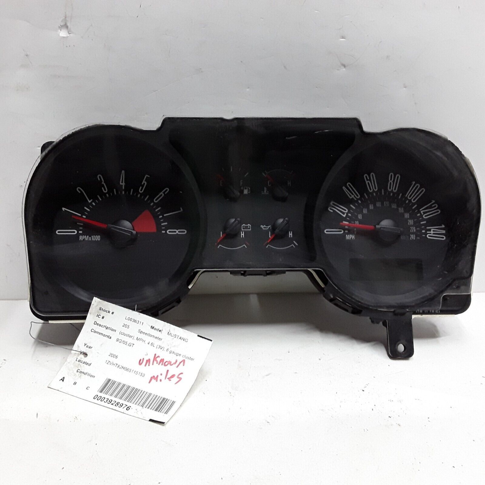 06 2006 Ford Mustang 4.6 L mph speedometer unknown mileage OEM GA-GD - £137.98 GBP