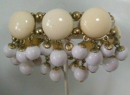 White &amp; Cream Color Bead Dangle Cluster Stretch Bracelet - £27.22 GBP