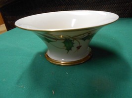 Beautiful Lenox &quot;Holiday&quot; Nouveau Candy Dish Compote - £57.44 GBP