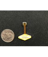 Welcome to Fabulous Las Vegas Nevada Sign Lapel Pin  Guitar ROCKS Vintage - $9.85