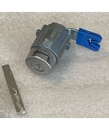 GM driver side door lock cylinder with matching flip key blade. Fully as... - $10.00