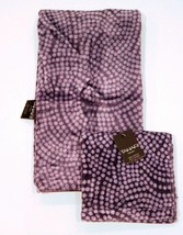 TAHARI HOME 1 Guest &amp; 1 Hand Towel Purple Print Set - £54.35 GBP