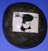 Pat Benatar Paperweight Laminated On A Rock Vintage 1980&#39;s ** - £19.58 GBP