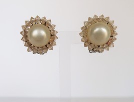 Vintage Marvella faux pearl &amp; clear crystal beaded button clip on earrings - £9.41 GBP
