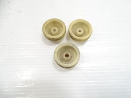 1985 Mercedes W126 300SD lamp bulb holder mounting thumb plastic nuts, for taill - $18.69