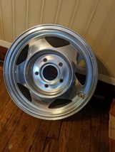 16x7 star spoke aluminum rim 1991-2001 Ram 1500 16" x 7" - $67.50