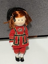 7&quot; Madeline doll figure w Rare vtg outfit 2000 Eden toy Beefeater outfit - £17.82 GBP