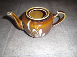 Swirl Marble Brown &amp; Cream Glazed Small Teapot Or Creamer Made in China ... - $4.95