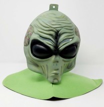 VTG Disguise Plastic Alien Halloween Mask X-Files Roswell Green Big Eyes 1999 - £16.38 GBP