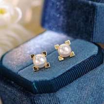 Romantic moon light Freshwater Pearls Earrings H20224730 - £39.96 GBP