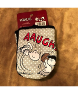 Peanuts (2pk) Oven Mitt Minis- Lucy Pulls the Football - £8.92 GBP