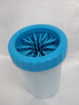 Dexas MudBuster Size  Medium Portable Dog Paw Washer/ Paw Cleaner Blue  image 4