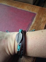 Brown Leather Fat Leaf Braclet - £3.85 GBP