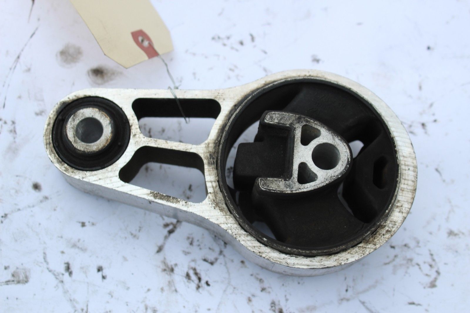 2008-2010 MINI COOPER LEFT SIDE MOTOR MOUNT R1824 - $38.69