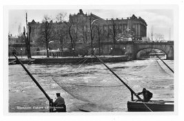 Real Photo Postcard Of Fiskare pa strommen Stockholm Switzerland Black And White - £11.62 GBP