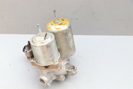 2010-15 Prius XW30 Anti Lock Brake ABS Booster Pump Assembly 47070-52010 image 6