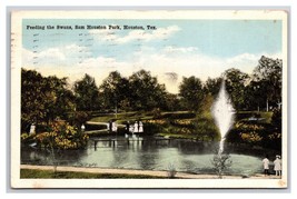 Feeding Swans Sam Houston Park Houston Texas TX WB Postcard N25 - £2.68 GBP
