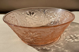 VINTAGE TIARA SANDWICH GLASS PINK PEACH VEGETABLE FRUIT SERVING BOWL 8 3/8” - $39.99