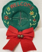 Rare VTG Giftco Plush Christmas Welcome Wreath Embroidered Door Knob Cover 5.5&quot; - £17.98 GBP