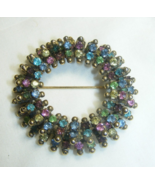 Vintage Kramer of New York Rhinestone Wreath Brooch 16-F - €126,65 EUR