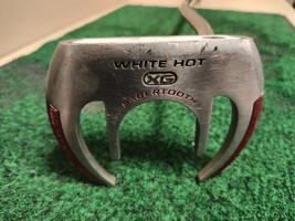 Odyssey White Hot XG Sabertooth 34 Inch Putter Superstroke - £52.39 GBP