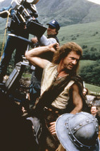 Mel Gibson in Braveheart Filming on Location in Scotland 24x18 Poster - £18.95 GBP