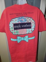 Simply Southern Southern Tie That Binds Us Coral SS Shirt Size M Women&#39;s EUC - £15.41 GBP