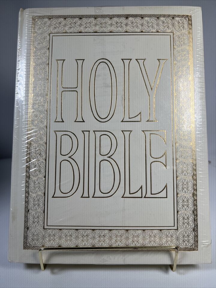 Primary image for Holy Bible King James Family Reference Ed Regency 700 WXG Red Letter Ref 1971