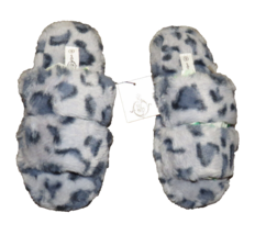 Sole Mates Women&#39;s Blue Leopard Plush Slippers Size 6 - £11.78 GBP