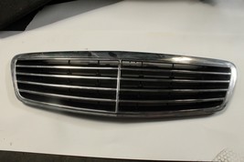 00-06 w220 Mercedes S430 S500 S55 Front Center Grille R3903 - £111.48 GBP