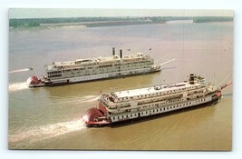 Postcard Mississippi Queen &amp; Delta Queen River Steam Boats Near Vicksburg - £3.87 GBP