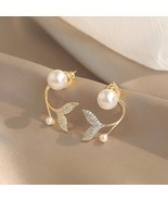 New Elegant Mermaid Tail Shape Pearl Earrings Korean Fashion Jewelry For... - $13.14