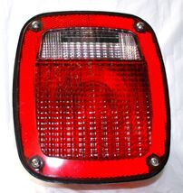 Ford 6C34-13404-AA/Grote RH 5371 Stop Tail Turn Light OEM #667 - $20.48