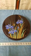 Vintage Mid Century Japanese Round, Hard Plastic Cake Box Irises Beautiful - $11.40