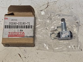 Toyota Forklift Switch 00590-03180-71 | 11-530029 - $128.24