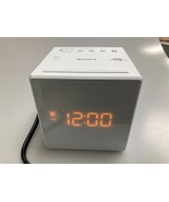 Radio-réveil Sony ICF-C1 : FM / AM / FM large minuterie de veille corres... - $93.49 CAD