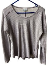 Columbia Sweatshirt Womens  Size S Gray Pullover Long Sleeved Round Neck Striped - $12.20