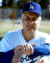 Tommy Lasorda 8X10 Photo Los Angeles Dodgers Baseball Picture Mlb Close Up - £3.88 GBP