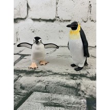 Safari Animal Figure Lot Of 2 Penguins Emperor Chinstrap Nice Detailed - $9.89