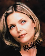 Michelle Pfeiffer, Beautiful Signed 8x10 w/COA - £78.36 GBP
