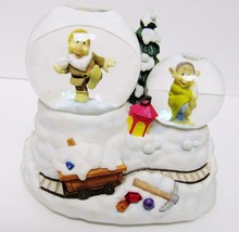 DISNEY SEVEN DWARFS Snow White Enesco Mini Water Snow Globe Ceramic Gree... - $58.69