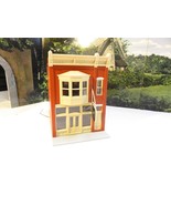 WALTHERS CORNERSTONE &#39;NICOLE&#39;S JAVA HOUSE BUILDING- LIGHTED -0/027- EXC. - $625.37 MXN