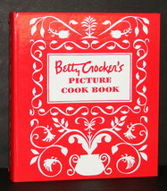 Betty Crocker&#39;s Picture Cook Book 50s Remake 1998 Red  &amp; White 5 Ring Binder - £23.97 GBP
