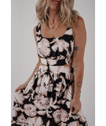 Black Floral Cutout Square Neck Knot Back Sleeveless Maxi Dress - $501.91 MXN