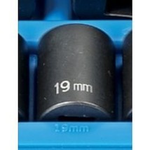 Grey Pneumatic SOC 19MM 1/2D IMP 12PT - $688.68 MXN