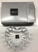 Mikasa Romantic Jewel Heart Dish 4” WY365/504 NEVER USED Clear Glass open w/box - £9.43 GBP