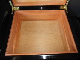 Solid Black Lacquer Humidor  measures 13.5" L x 11" W x 6" H image 3