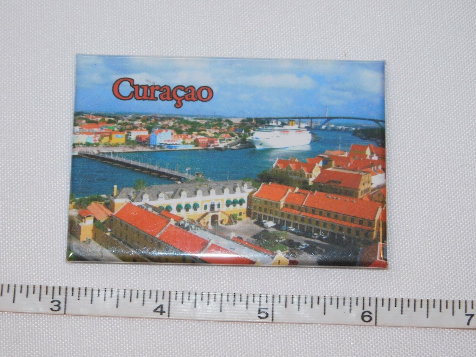 Primary image for Curacao Sunshine Souvenirs 3 1/8" x 2 1/8" fridge magnet refrigerator pre-owned