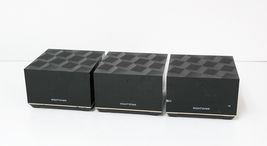 NETGEAR Nighthawk MK93S AXE5700 Tri-Band Mesh Wi-Fi System (3-Pack) - Black image 2